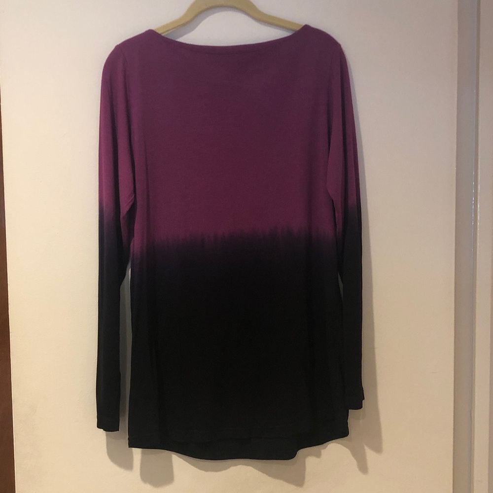 DG2 by Diane Gilman – Vintage LS Purple to Black Gradient Pullover Top - Medium